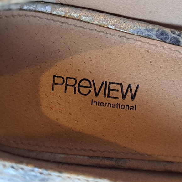 Preview International Metalic Snake Print Leather Pumps - Picture 3 of 9